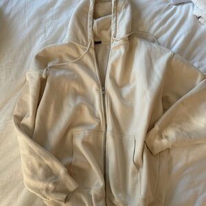 Brandy Melville Christy Hoodie Oversized